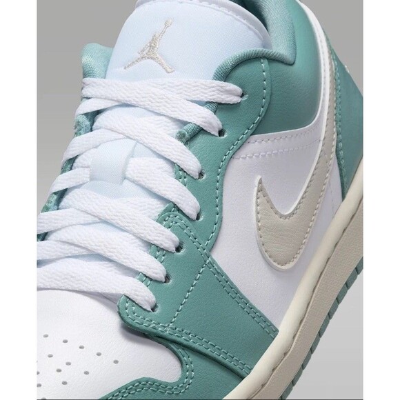 Nike Women Sneaker Air Jordan 1 Low-White/Cannon/Brown- DC0774-138~Size 7 - Picture 7 of 9